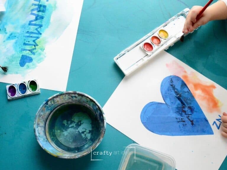 25+ Easy Heart Crafts For Kids For Any Occassion