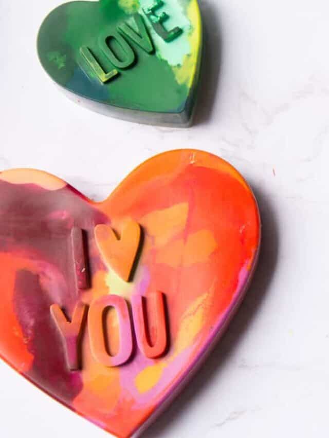 DIY Valentine Conversation Heart Crayons