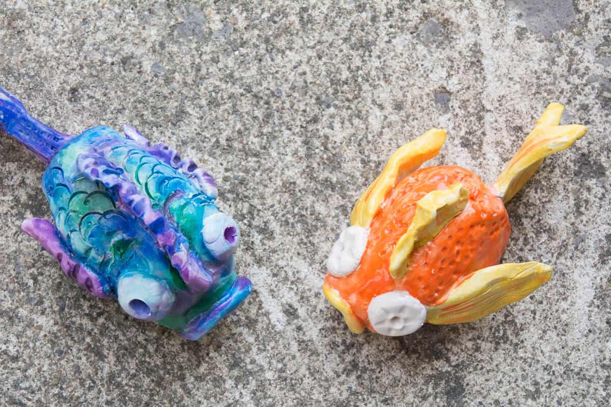 different ways to add color to clay fish projects for kids.