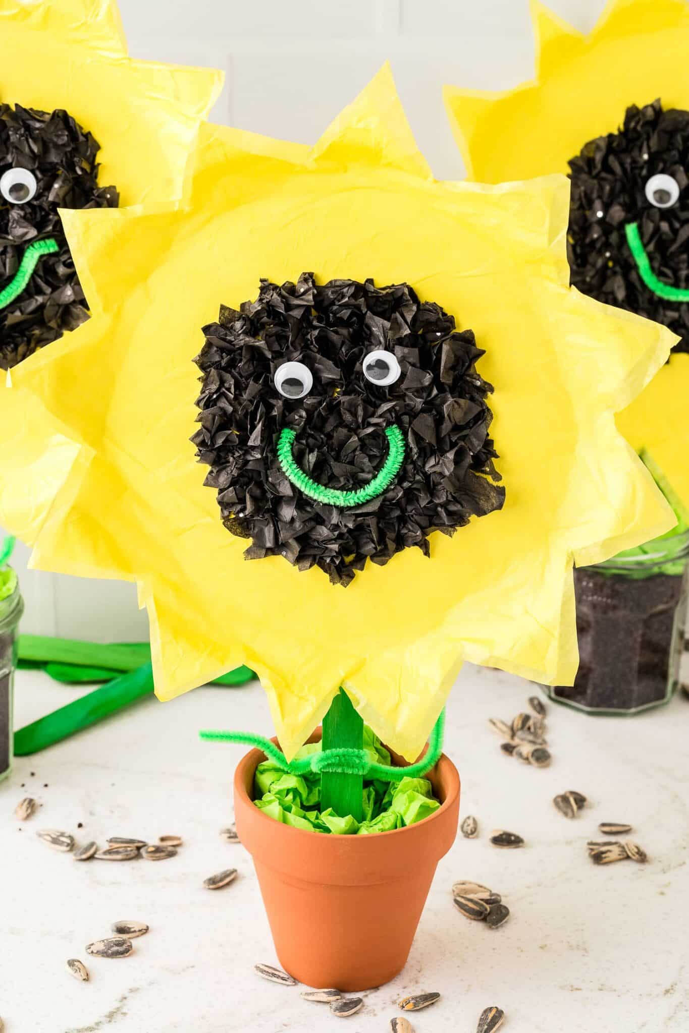 25+ Pretty Flower Art Project & Craft Ideas For Kids - Crafty Art Ideas