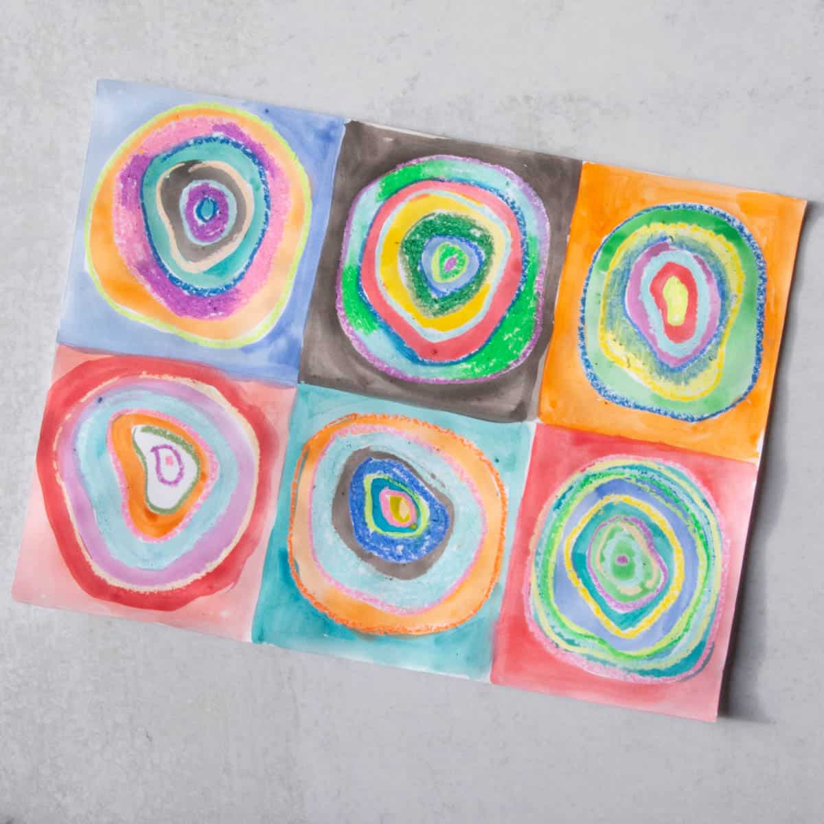 Abstract art with circles like Kandinsky's concentric circles.